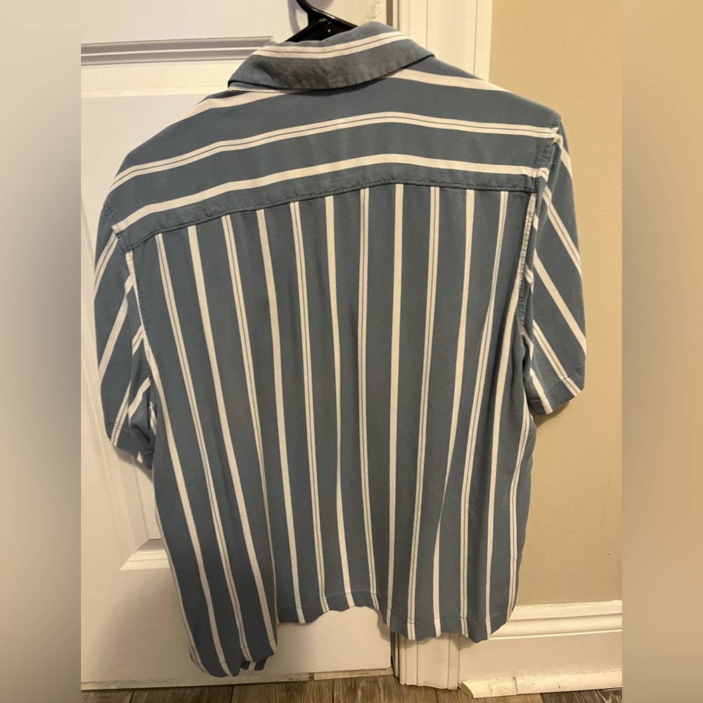 H&M Button Down - Picture 2 of 2